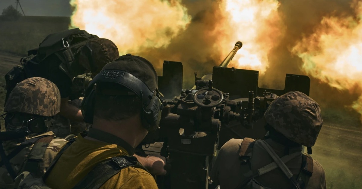 Ukrayna: Rusya’da iki cephaneliği vurduk