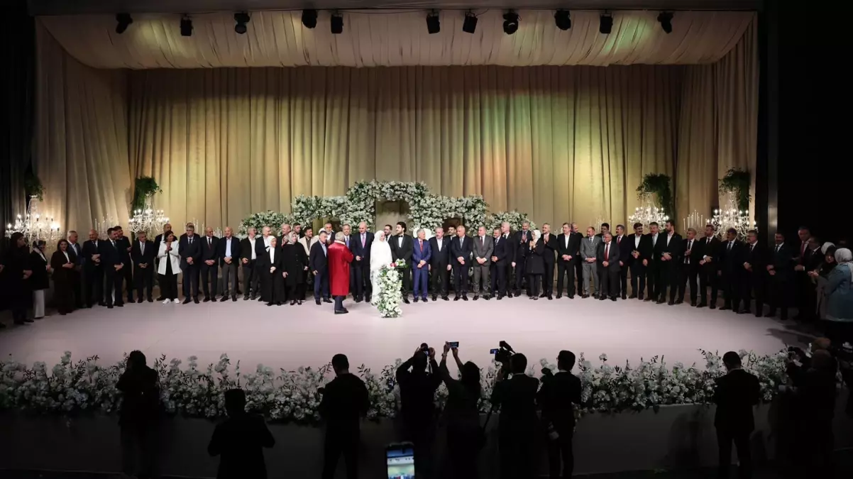 AK Partili Halis Dalkılıç’ın kızı Hanne’nin nikah töreni AK Parti Grup Toplantılarını aratmadı