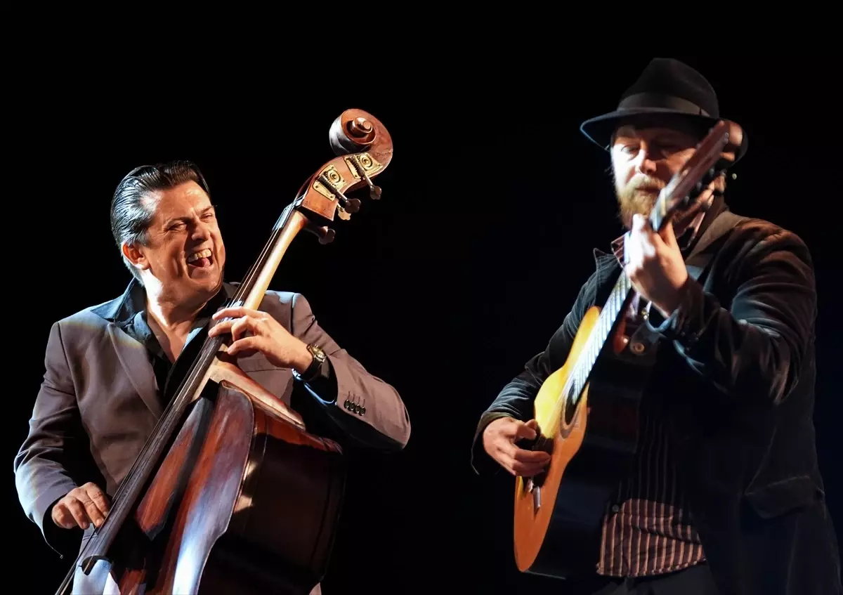 İzmir Kültür Yolu Festivali’nde 5. Uluslararası Balkan Müzik Festivali Başladı