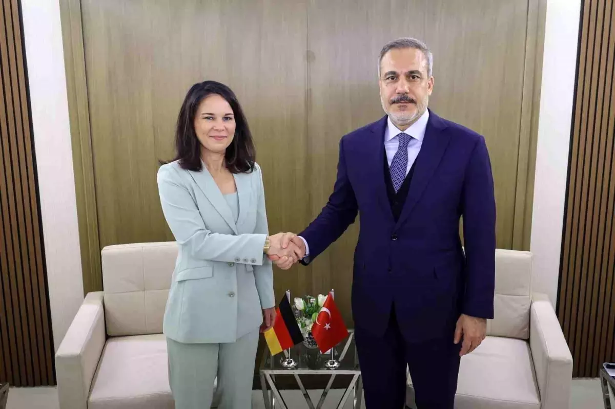 Fidan, Almanya Dışişleri Bakanı ile Riyad’da Görüştü
