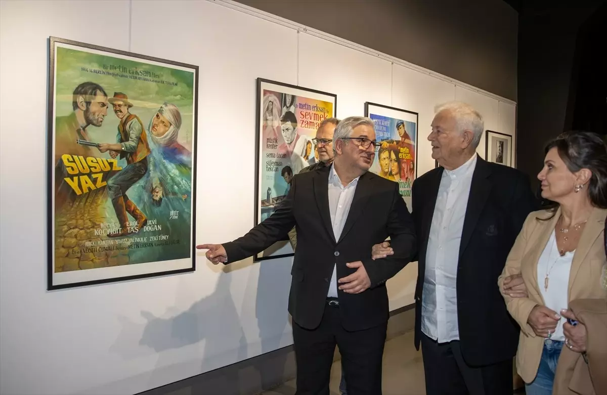 İbrahim Enez Film Afişleri Sergisi Sakarya’da