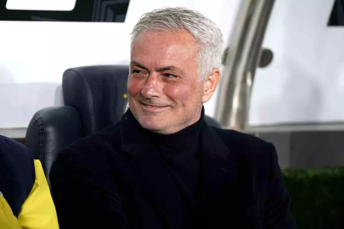 Mourinho, Lyon’a Karşı 5 Değişiklikle Çıktı