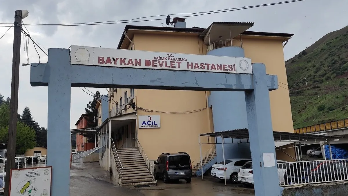 Düğün yolunda feci kaza! 4 yaşındaki Ceren hayatını kaybetti, 4 yaralı