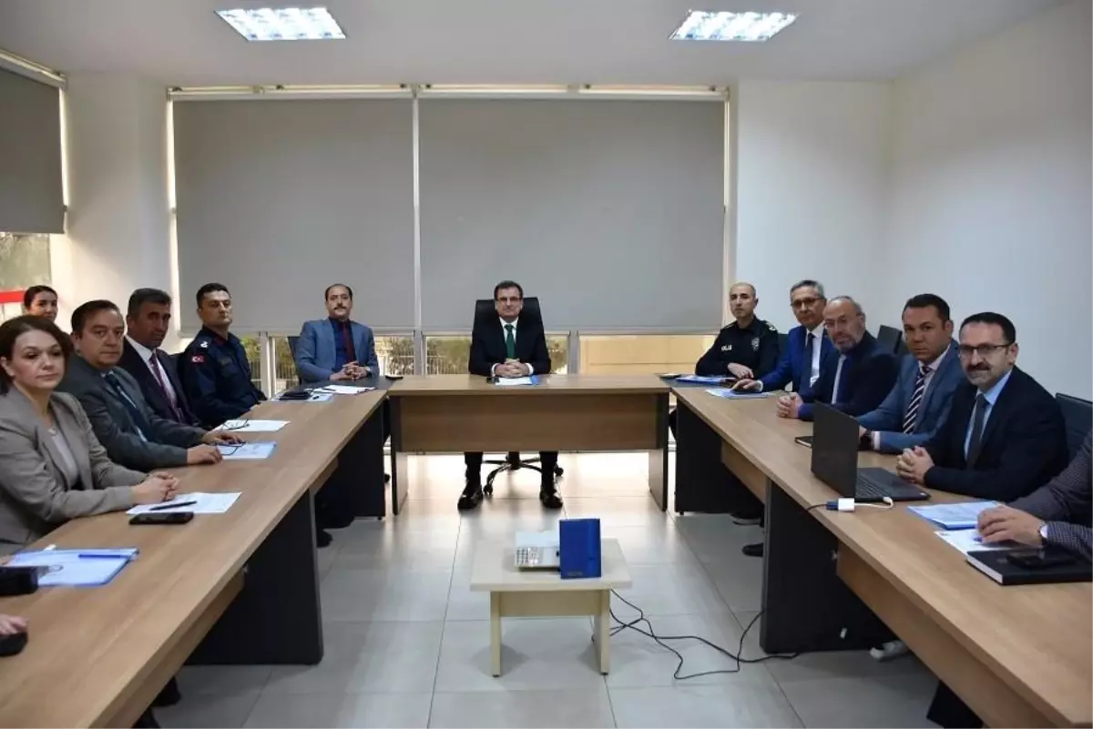 Salihli’de Şiddetle Mücadele Toplantısı